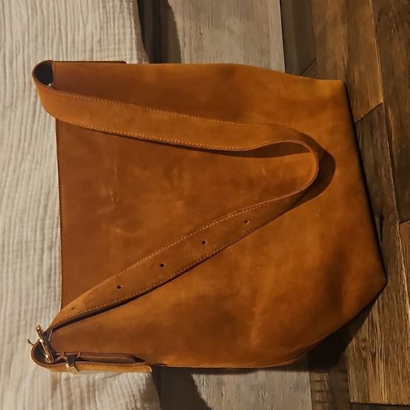 Madewell Suede Bucket Bag - Picture 2 of 6